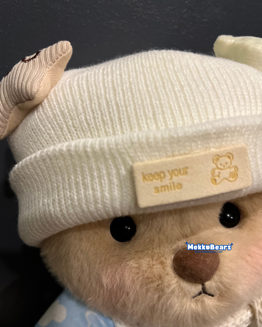 Winter Snuggle (Outfit Only)